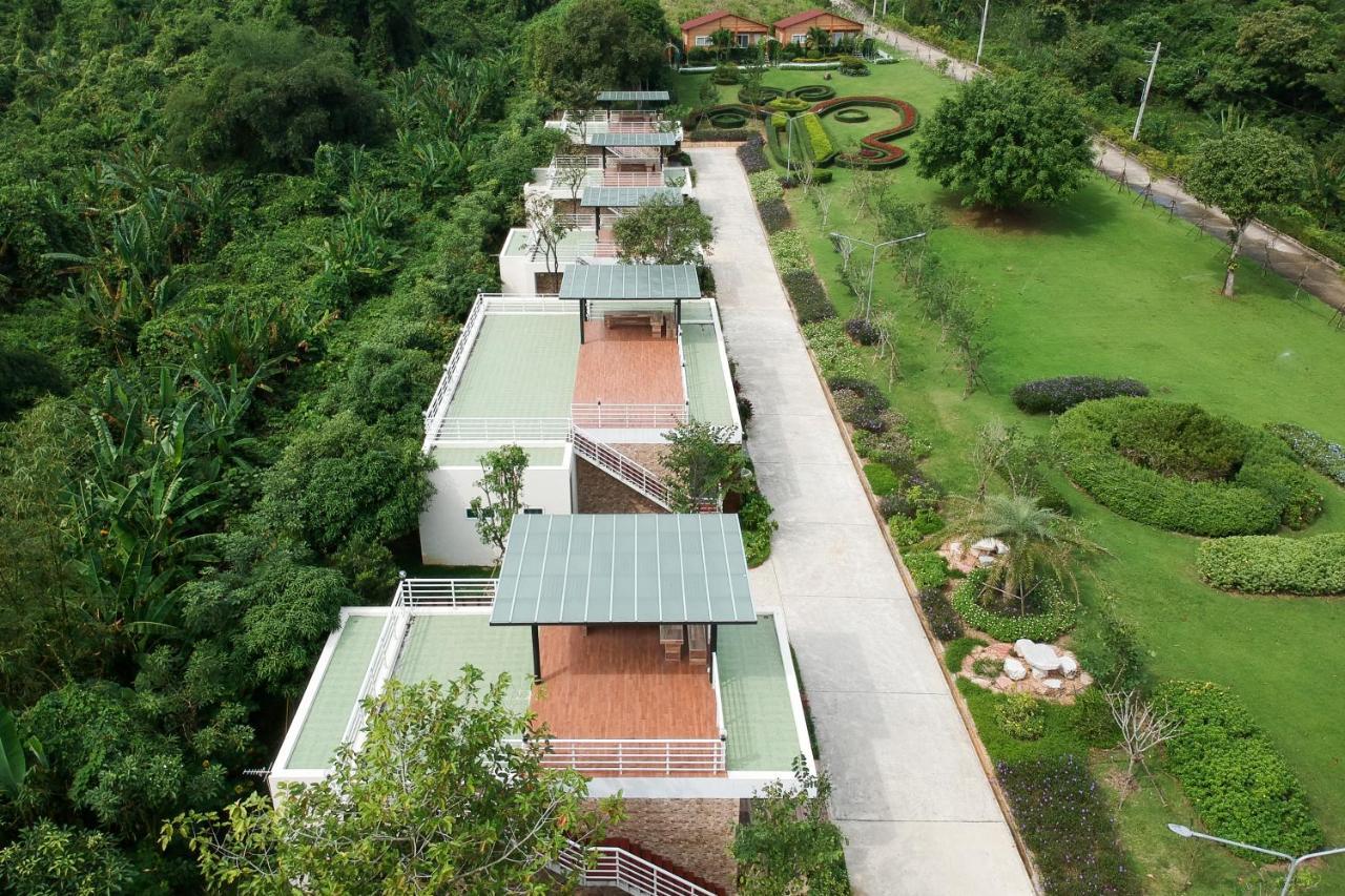 Ravin Home ราวินโฮม Nakhon Nayok Exteriér fotografie